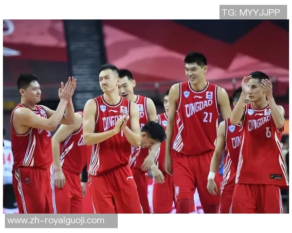 CBA青岛队与北京队激战正酣谁将赢得这场精彩对决